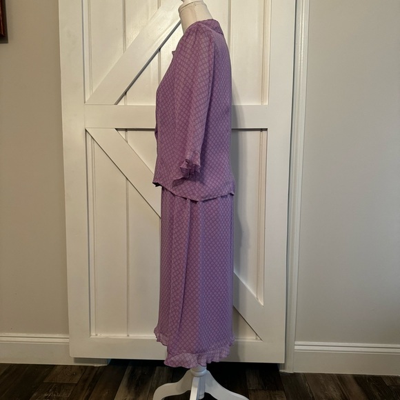 Cynthia Howie 2 Piece Silk Set - Picture 4 of 11